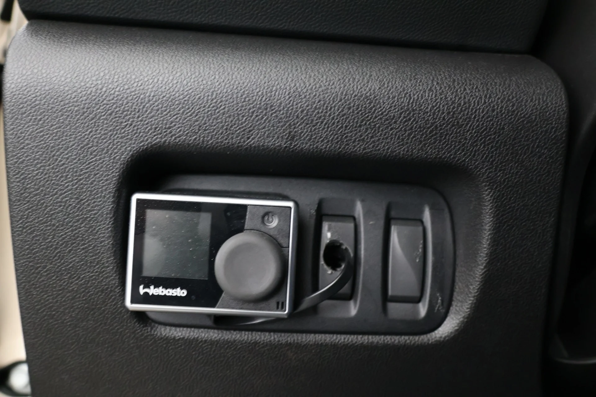 Car Image - 64a5Cgm1776RnAGv49gxWT