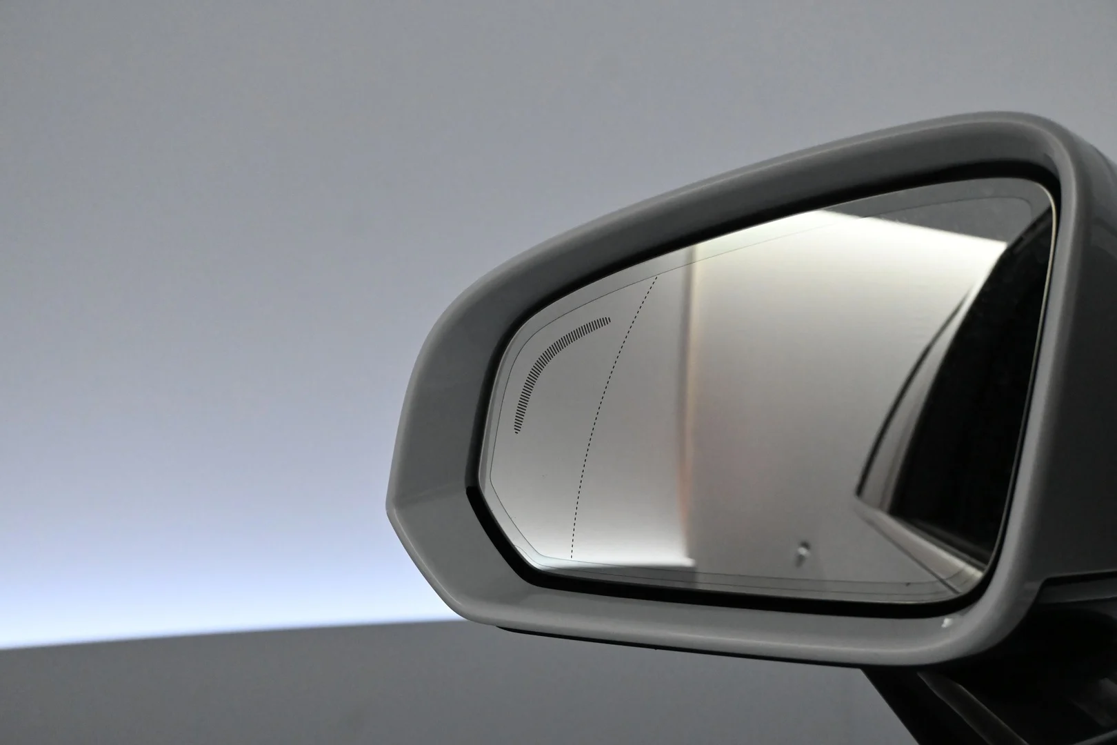 Car Image - 6i4fL7z3DFPcYa2eGl2hLb