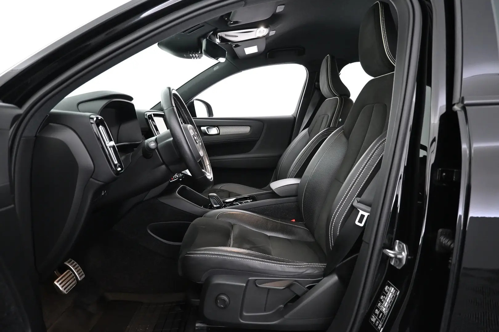 Car Image - 7m7anCwdRBK5F45FlQt9p6