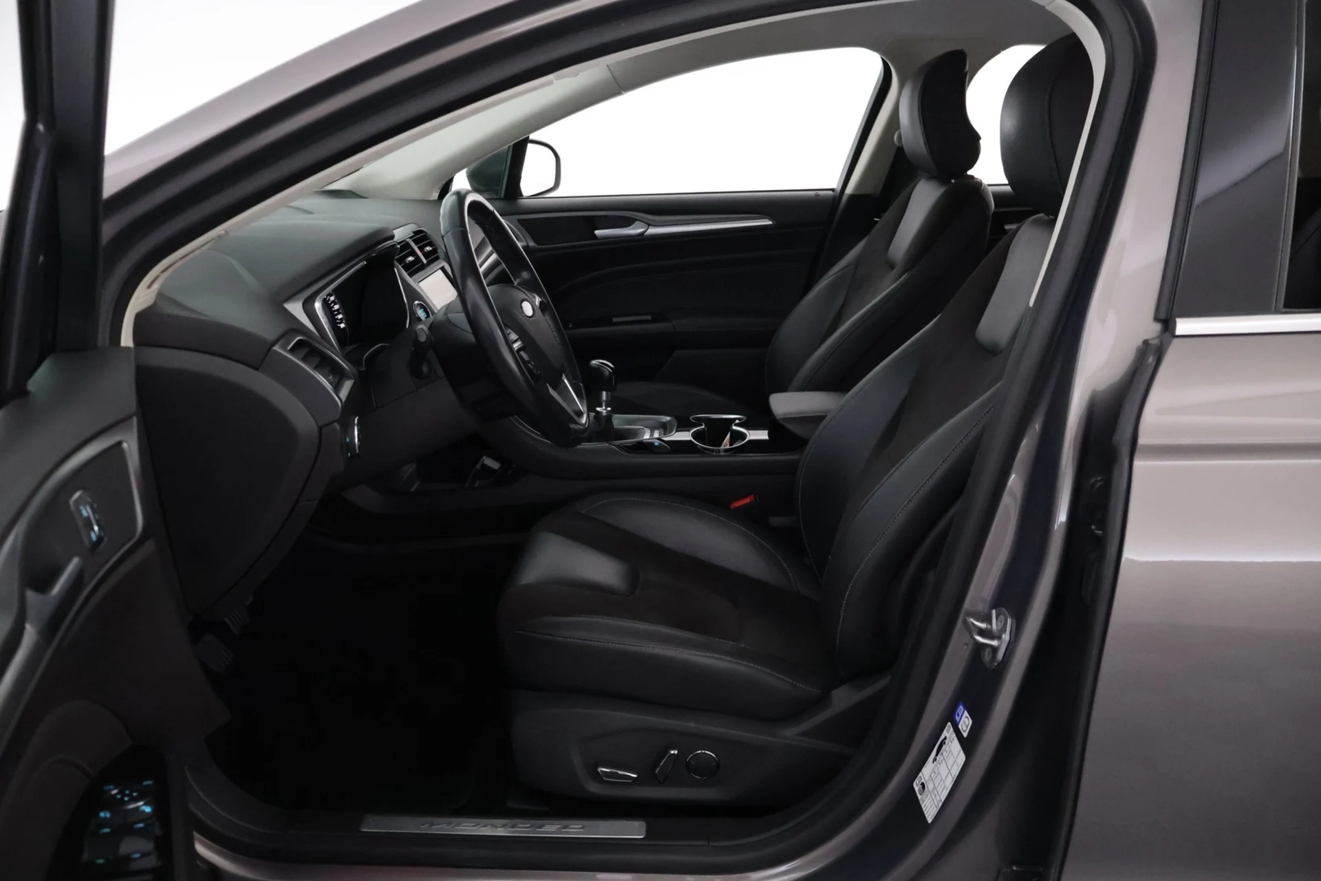 Car Image - 7N1pXBzQpxFQqH6l87Kkp2