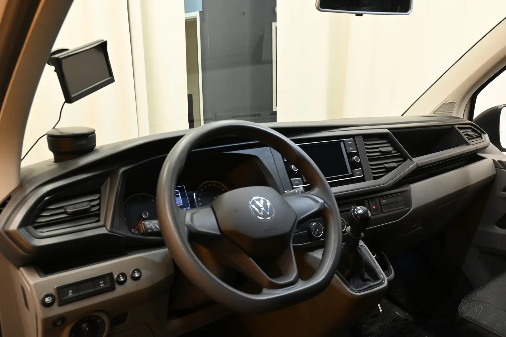 Car Image - 4hGbt8yN8qw8p2hJeqCsLy