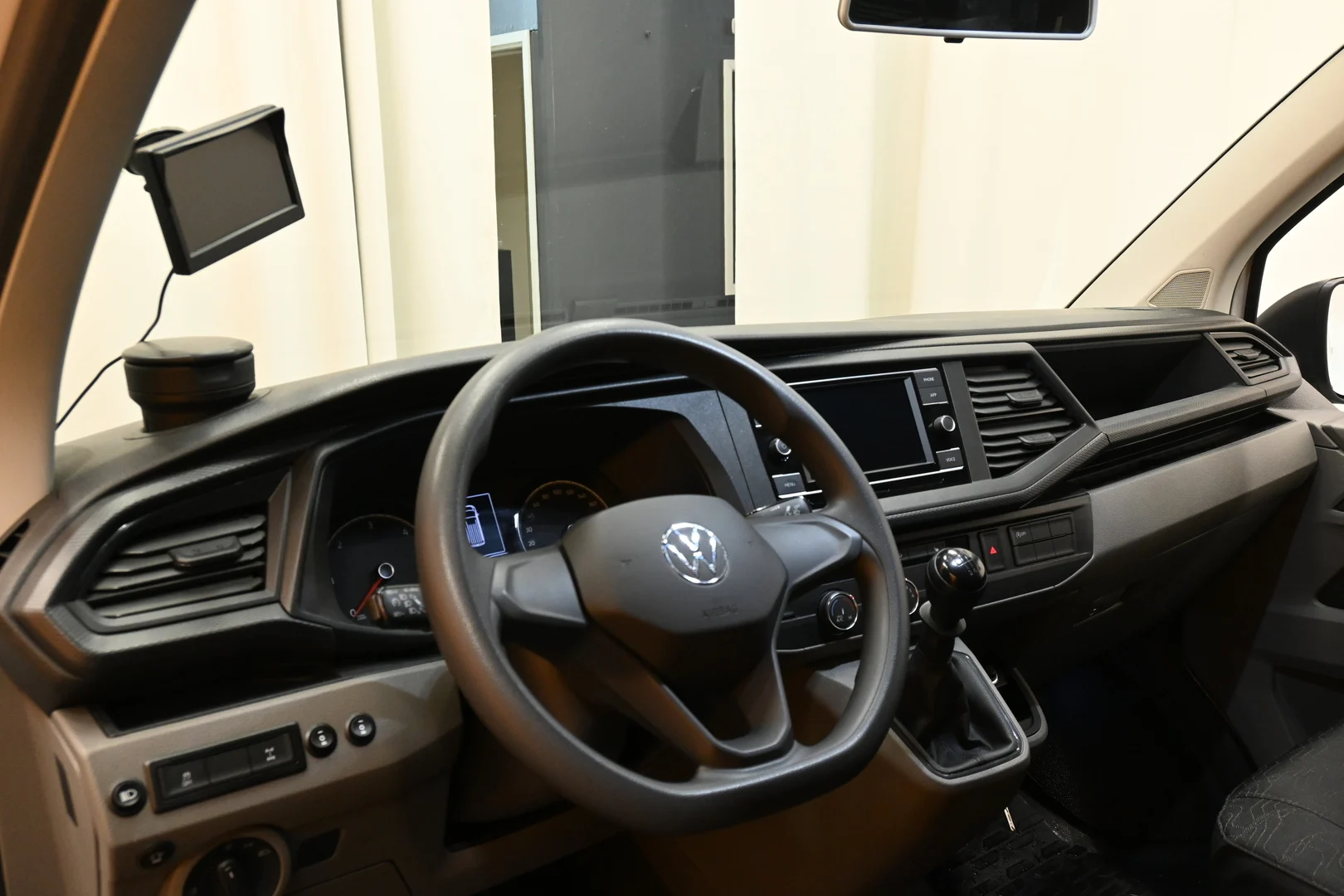 Car Image - 4hGbt8yN8qw8p2hJeqCsLy