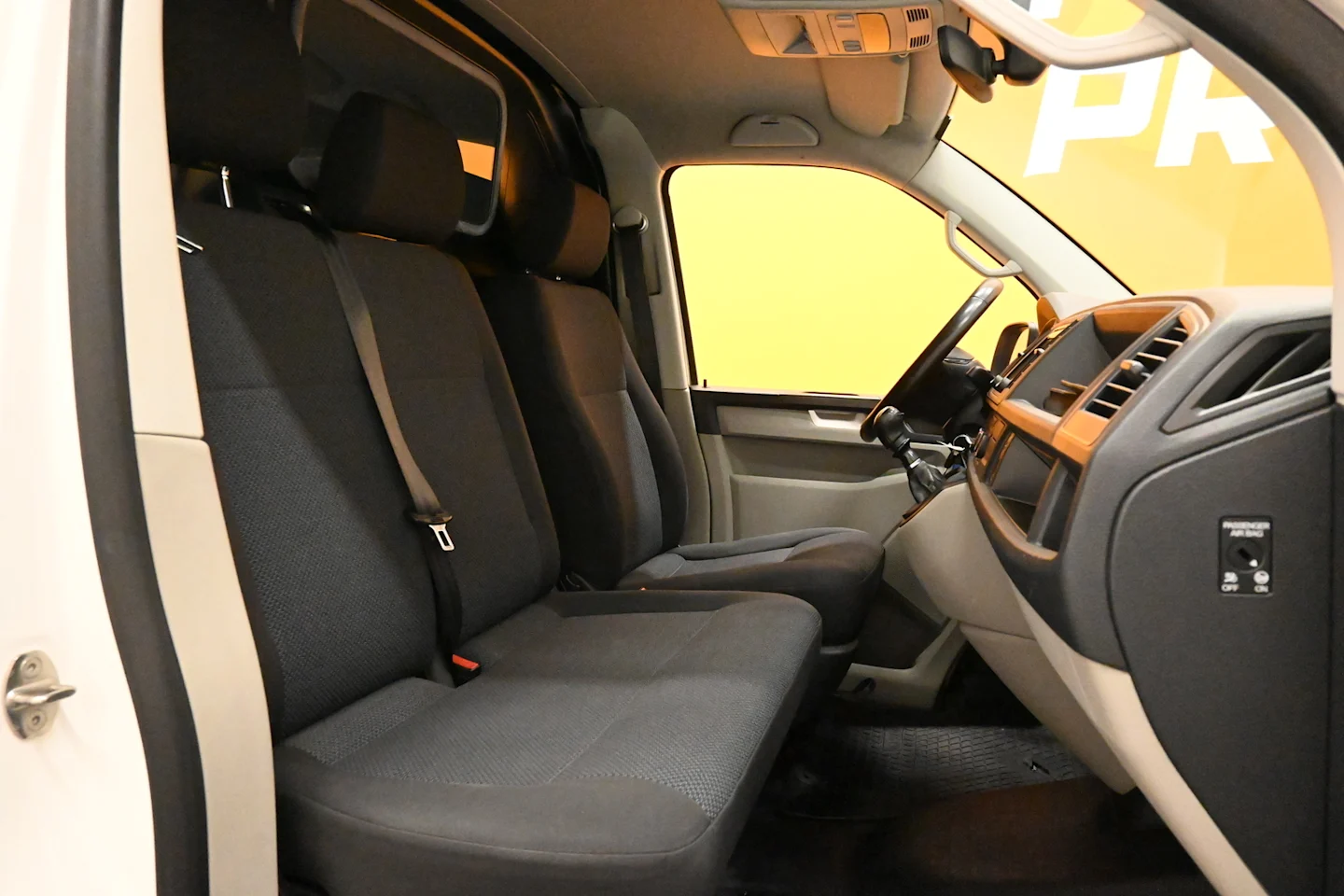 Car Image - 4yFRYSTZel33qYR2yWZezb
