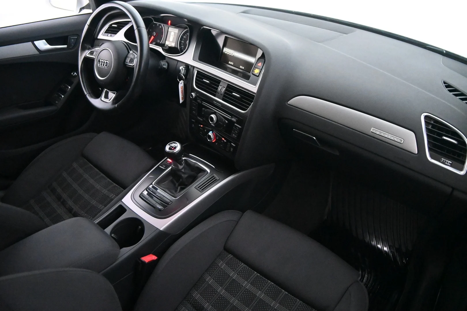 Car Image - 7xVWOFToPSLzoKzYMGRqww