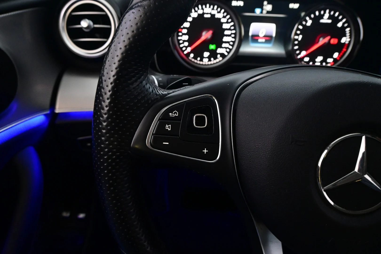 Car Image - 7LrAF3jB2NGg21sVZ9kQiX