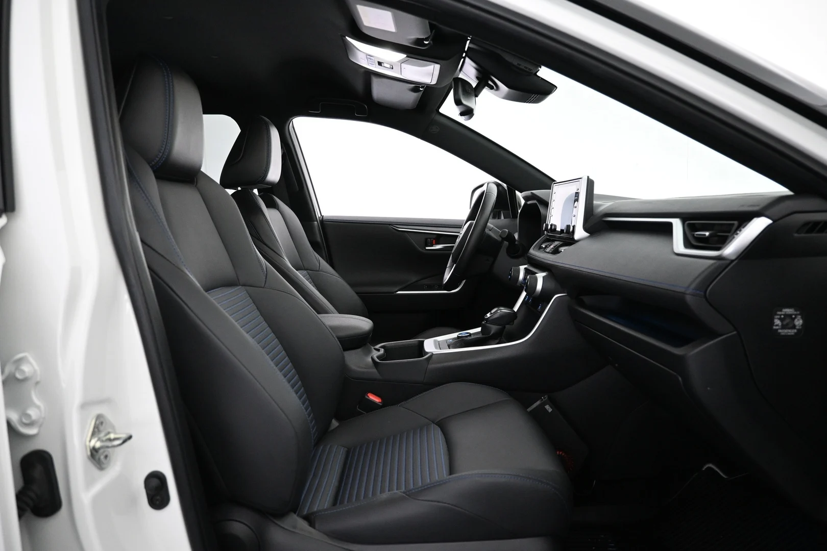 Car Image - 5rki8gMukpOOveBlMHOIK0
