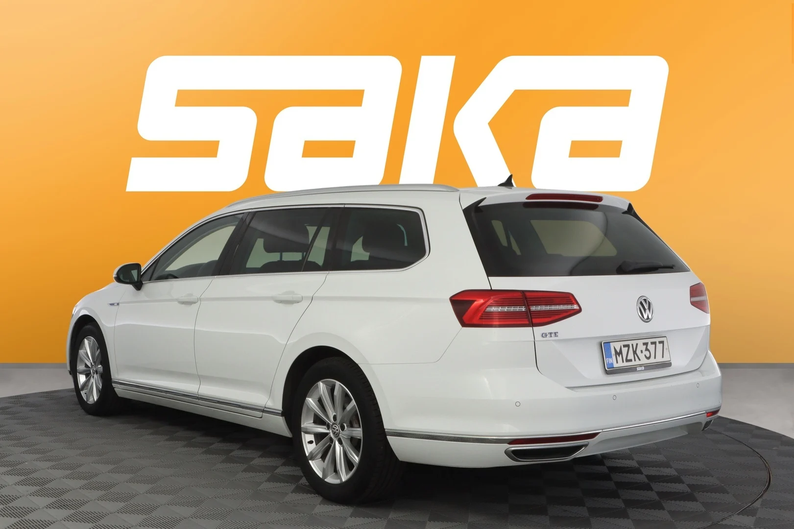 Car Image - 6xsahZHEvPhACempvk6eqf