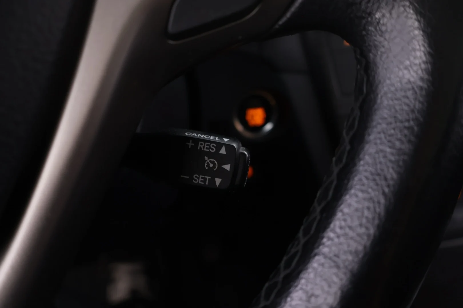 Car Image - 1DzLVBs8lRUdcrNyEjTCSj