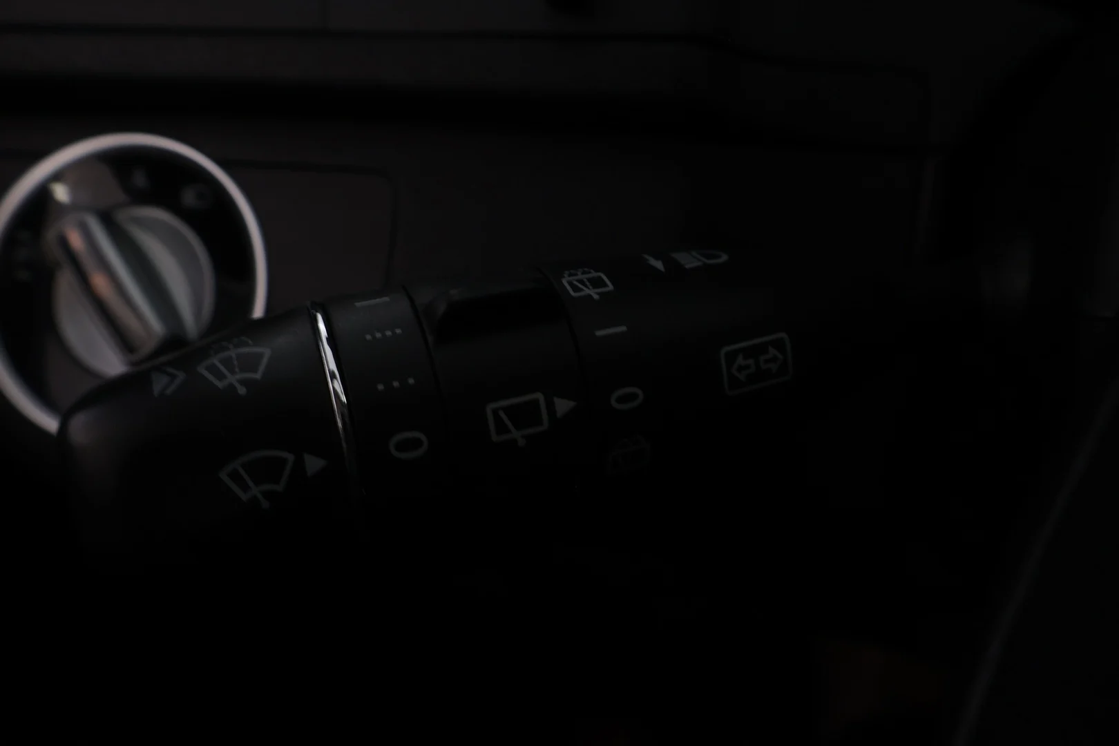 Car Image - SMsHdqU7bju599gQTtjmp