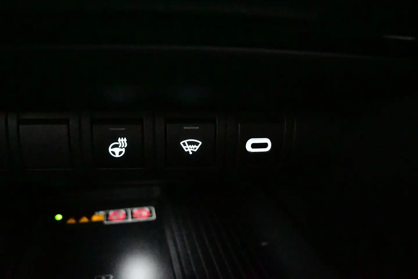 Car Image - 4JKuuBS8uxWIJp7nlQS7i2