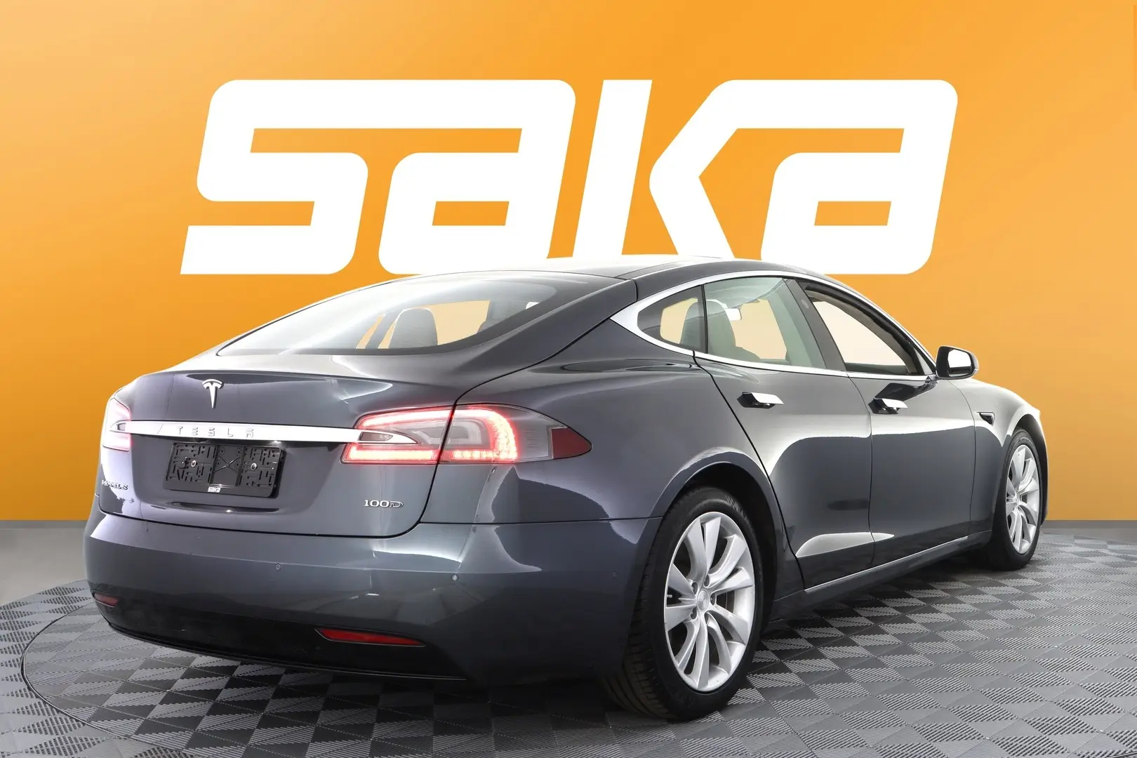 Car Image - 2amc7lCZABIM1BK3JSOo6D