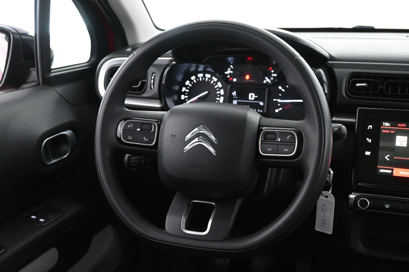 Car Image - 6sxPb6iEa0uYvcSHWNWsNi