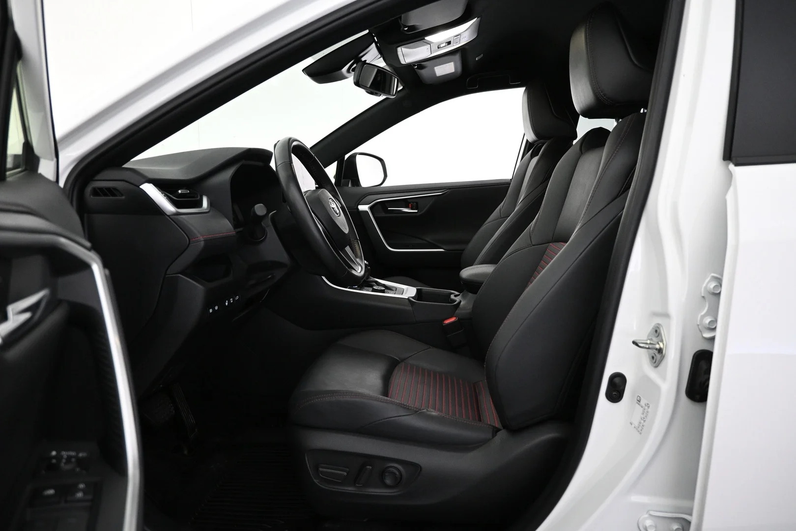Car Image - 3mfkI9wpKxlmnSoBMBBgj1
