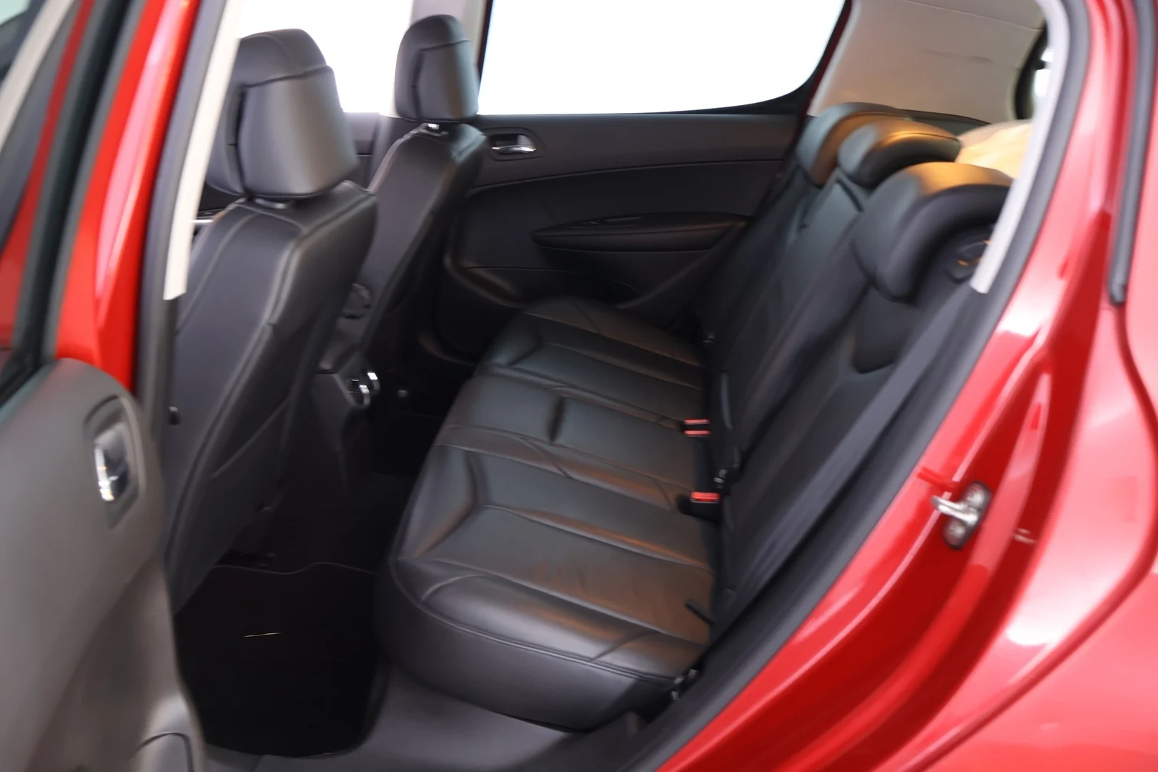Car Image - 6Fytkpv7aDrxFU48bBMcz