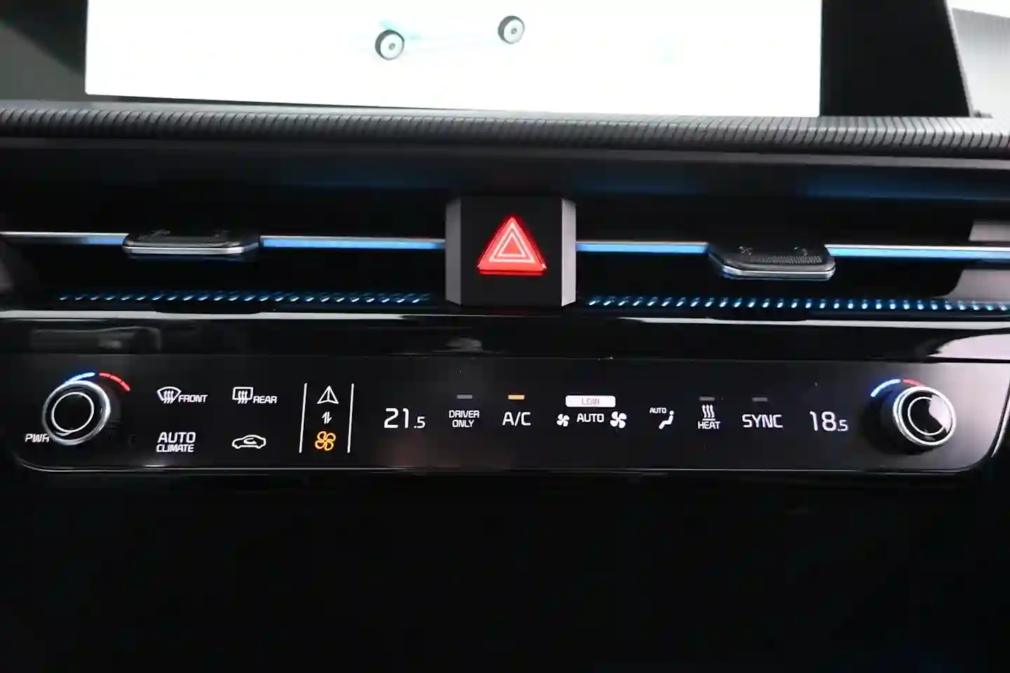 Car Image - 6LWVnq3U9ZNLpIZk9Iqvgd