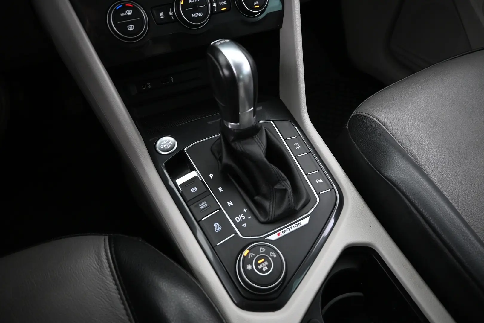 Car Image - 2kRJOjHf0GJd243sHb2nqP