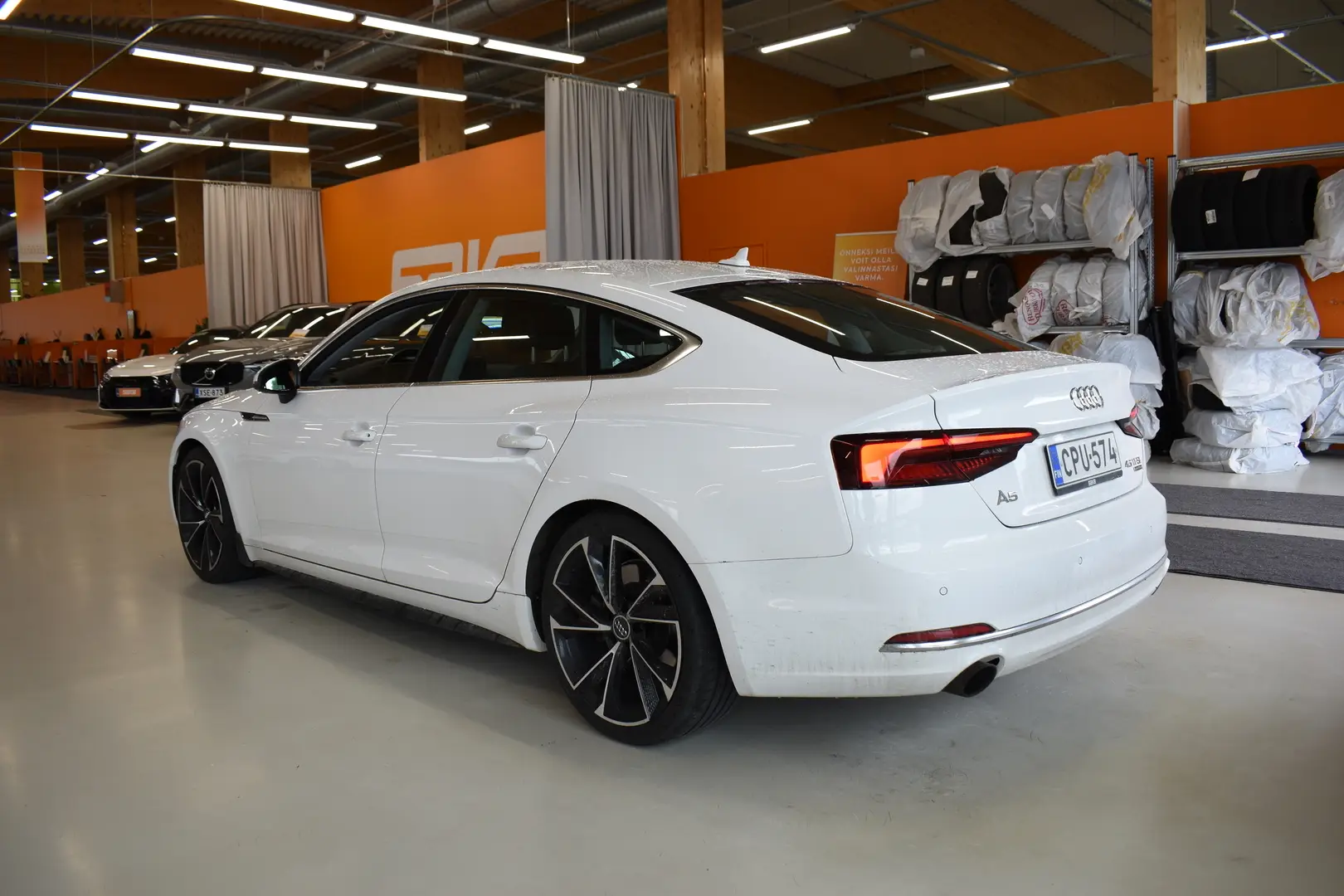 Car Image - 2EBmuhDIEQCV731y54Juuu