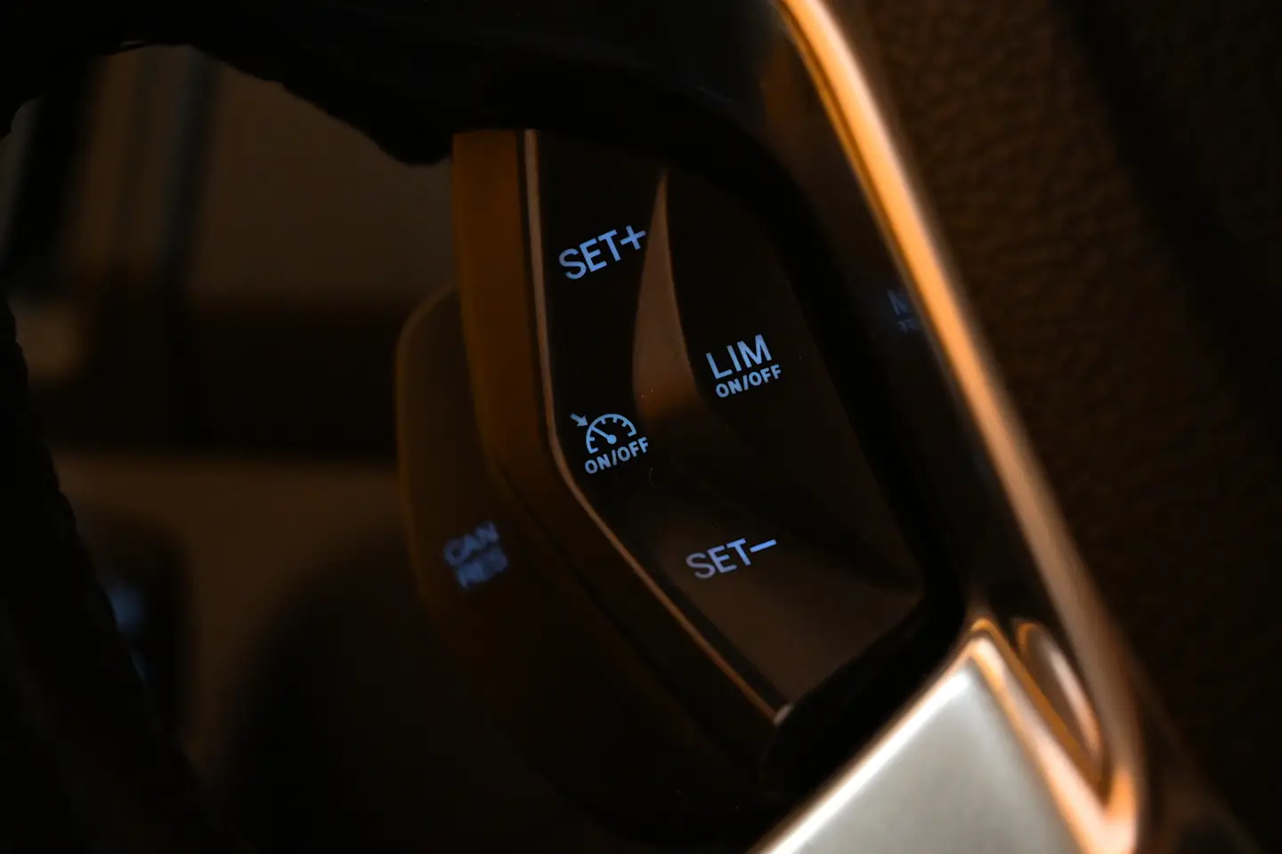 Car Image - ez20SG7BNICsUYl5VtD8I