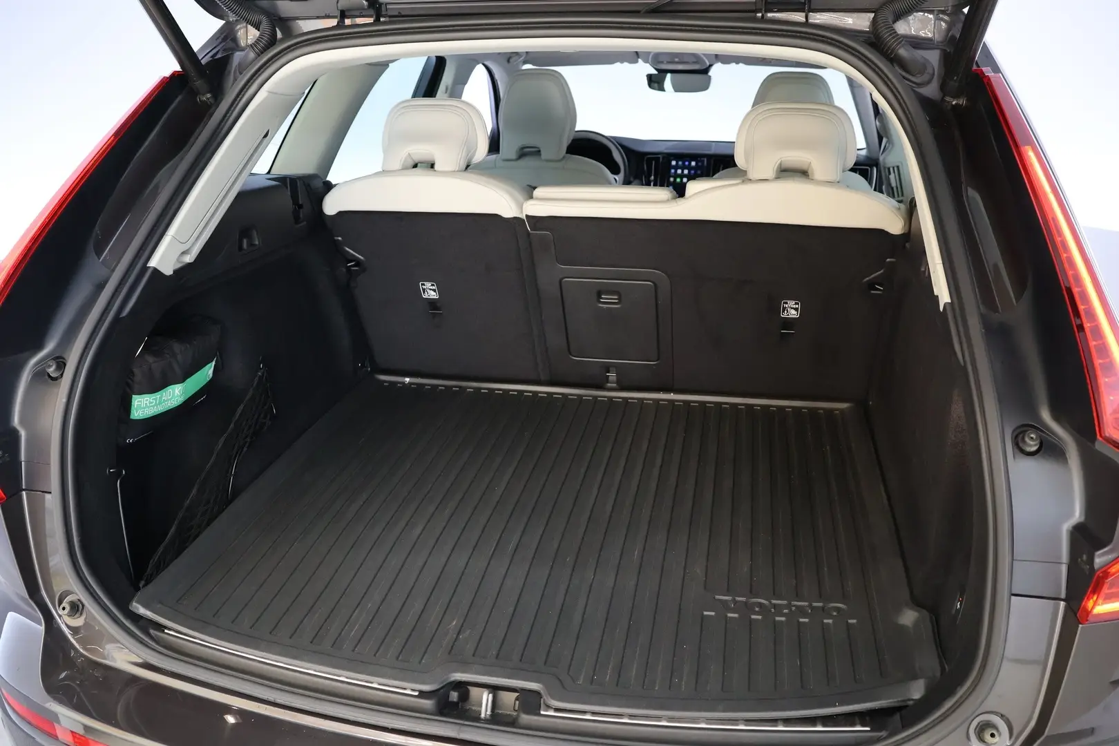 Car Image - 3SVZ6OBlRoKz1sH6ABTnJS