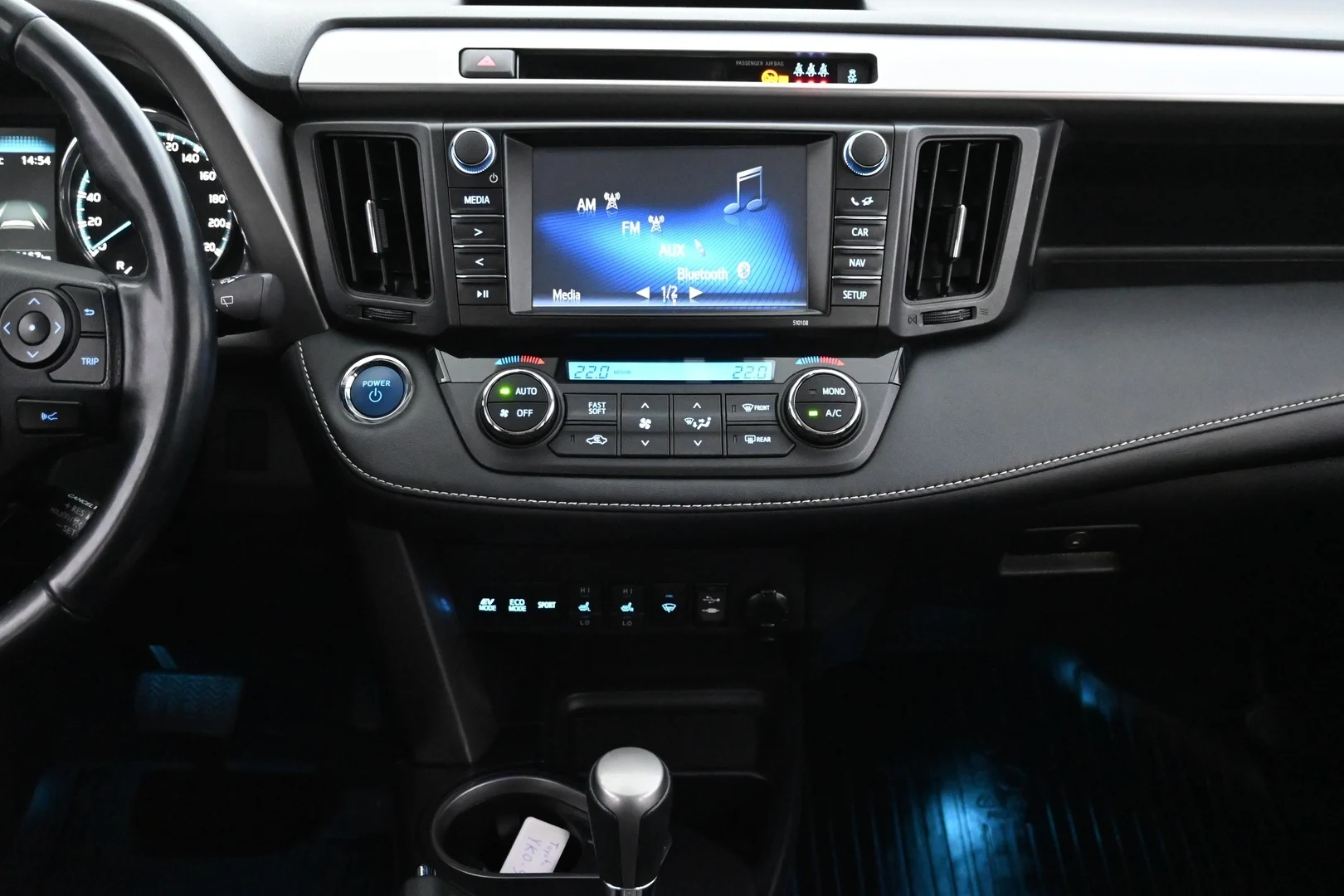 Car Image - nLGGFKH96fWhpaQOt0VPq