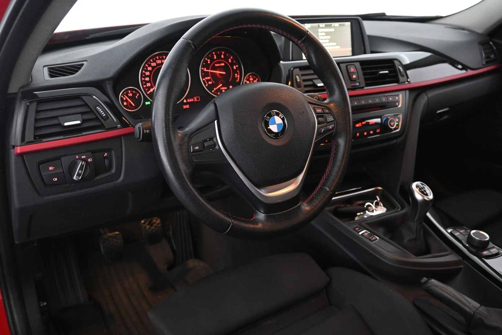 Car Image - 4Bc0s4E2oELbozfgWPtjBP