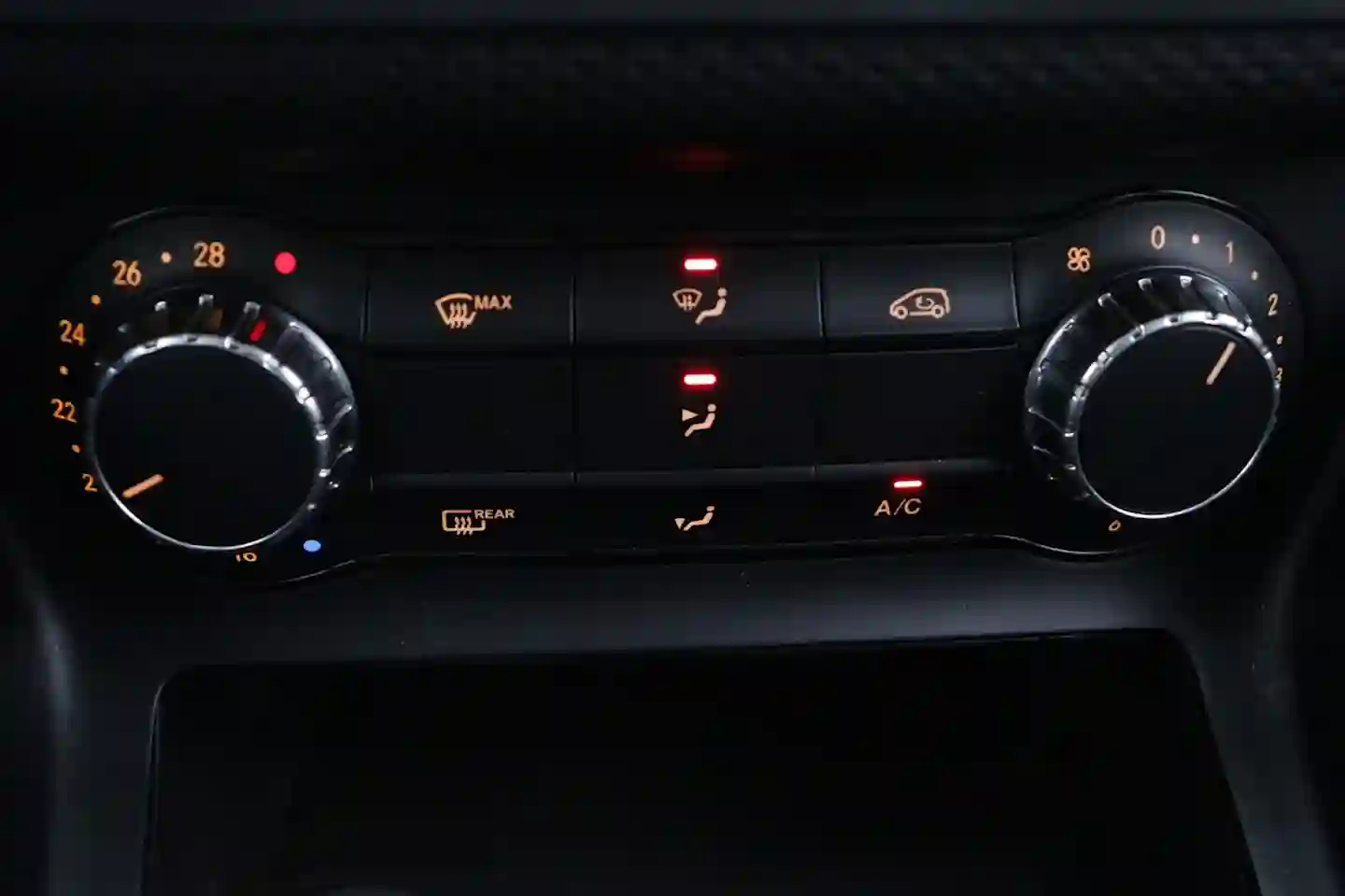 Car Image - 51cRJykF0GJrmlodiHgir0