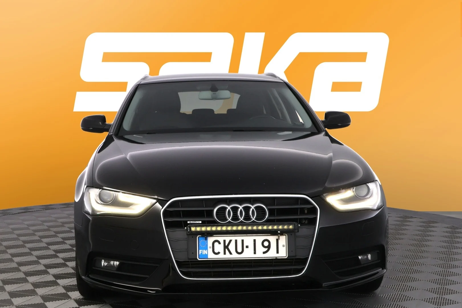 Car Image - 6wnUzD850k42O3SyLzFYYm