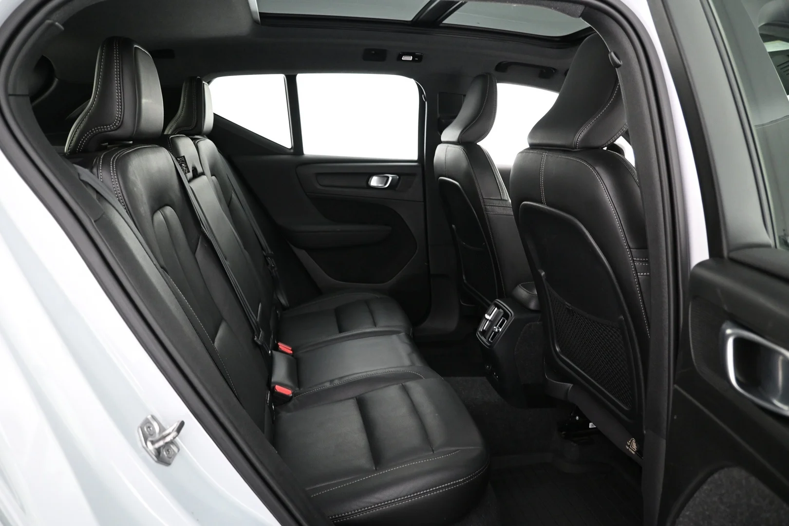 Car Image - 4303oW5TtQKTKQbotizraC