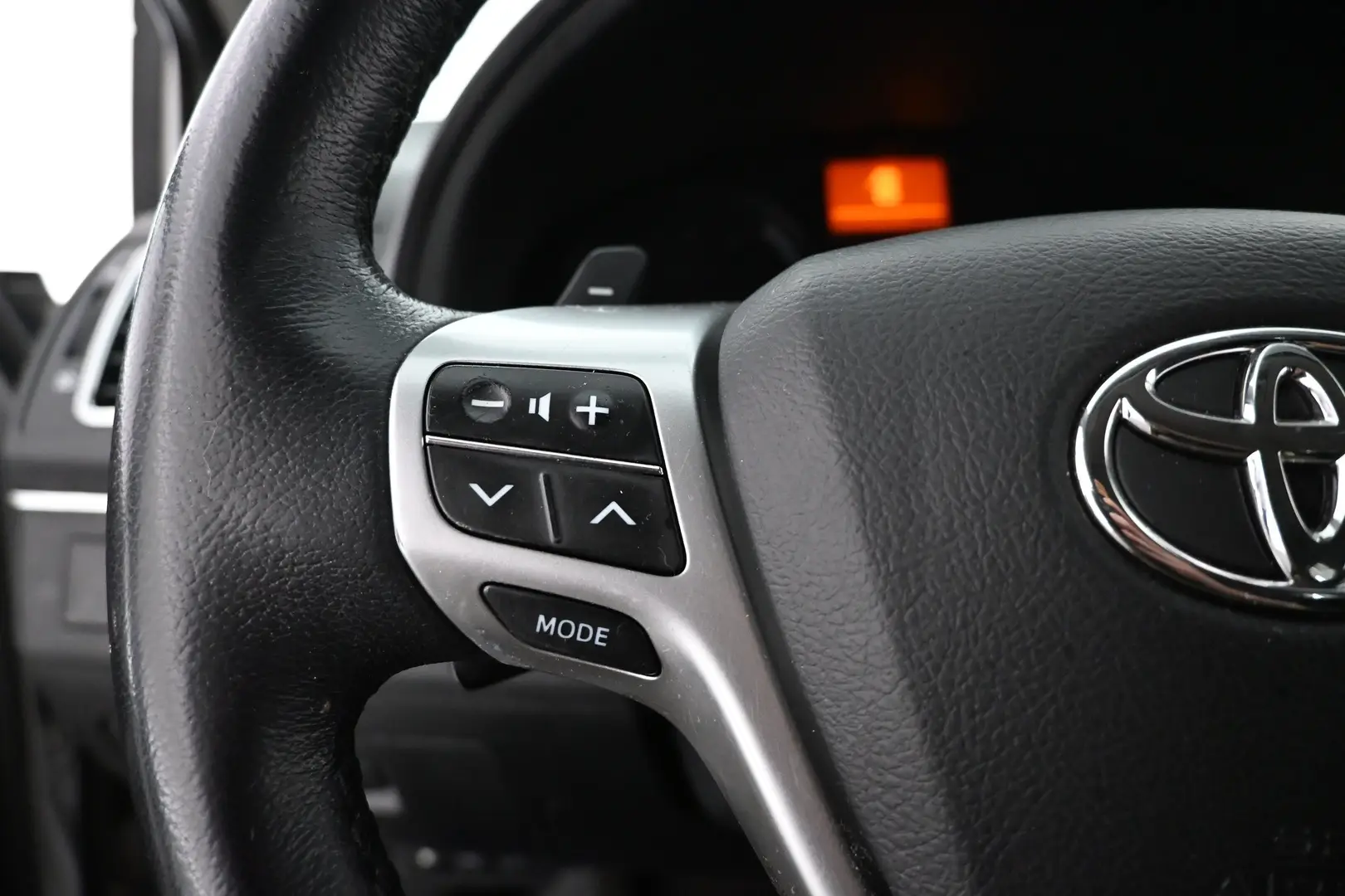 Car Image - 6FsD9h0852Xc6EBlCSSSan