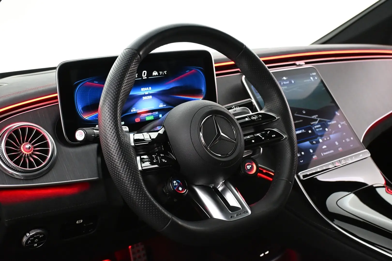 Car Image - 5uErCTFwP8Bfe9SaV57sCR