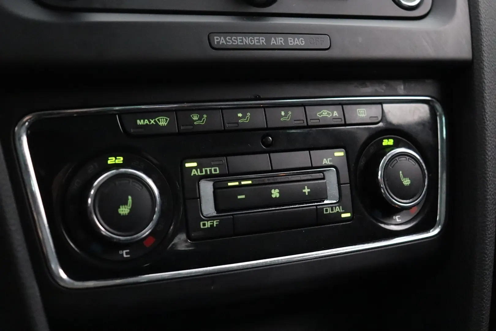 Car Image - 4TfQTTbJQgDfSDqHgutIxA
