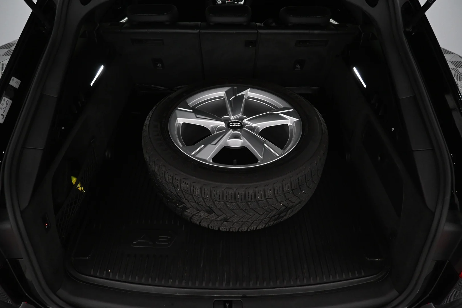 Car Image - 574097dSeFBJgjhUuFvre6