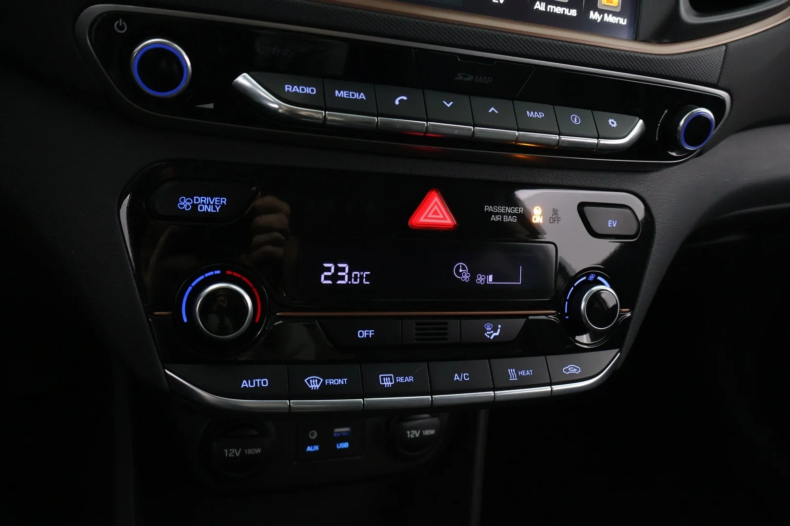 Car Image - eacp2xgaY5VYMUVGg7vHZ