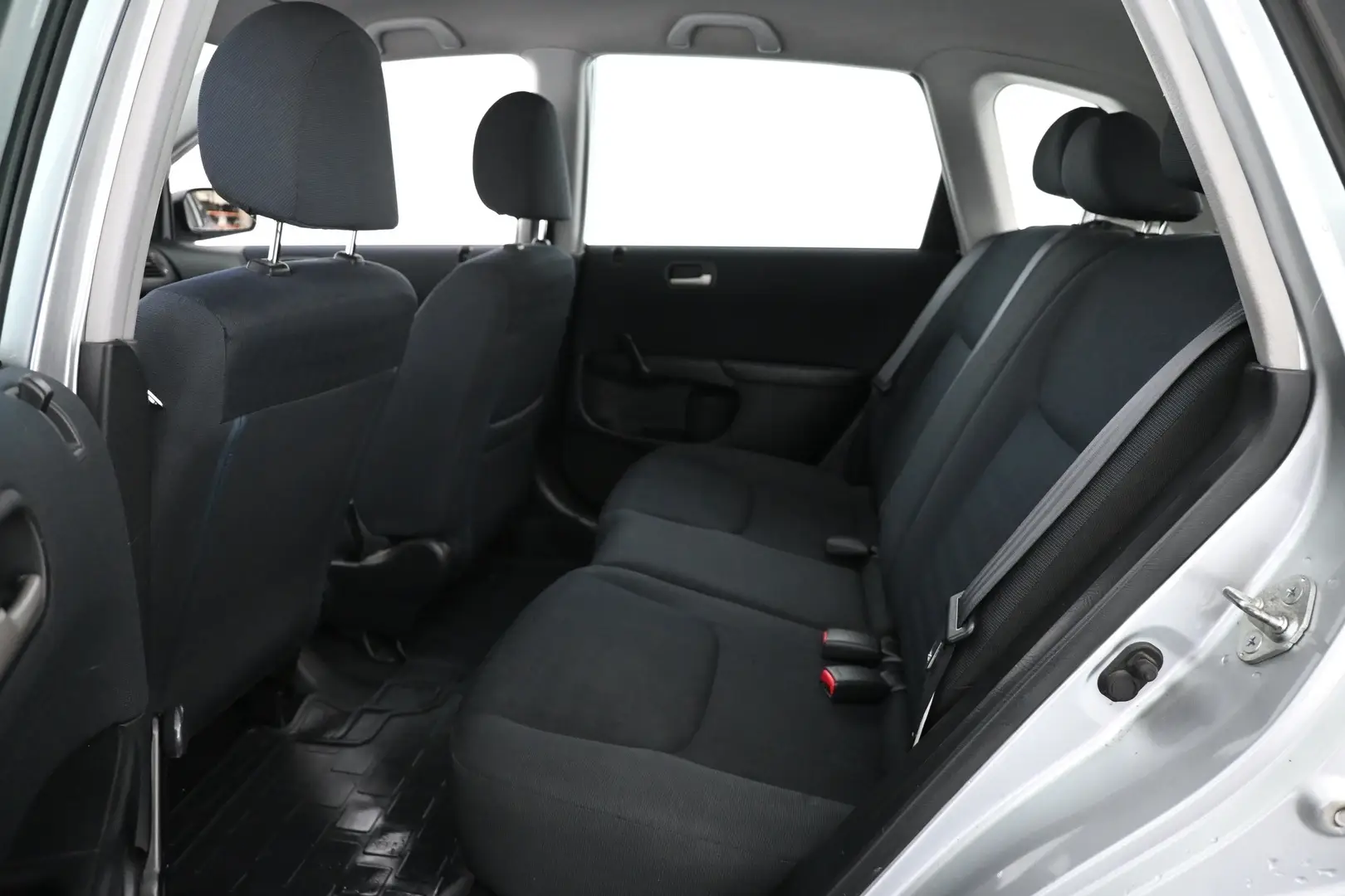 Car Image - 4pfNyX3dTTF3t1UAb7V4rS