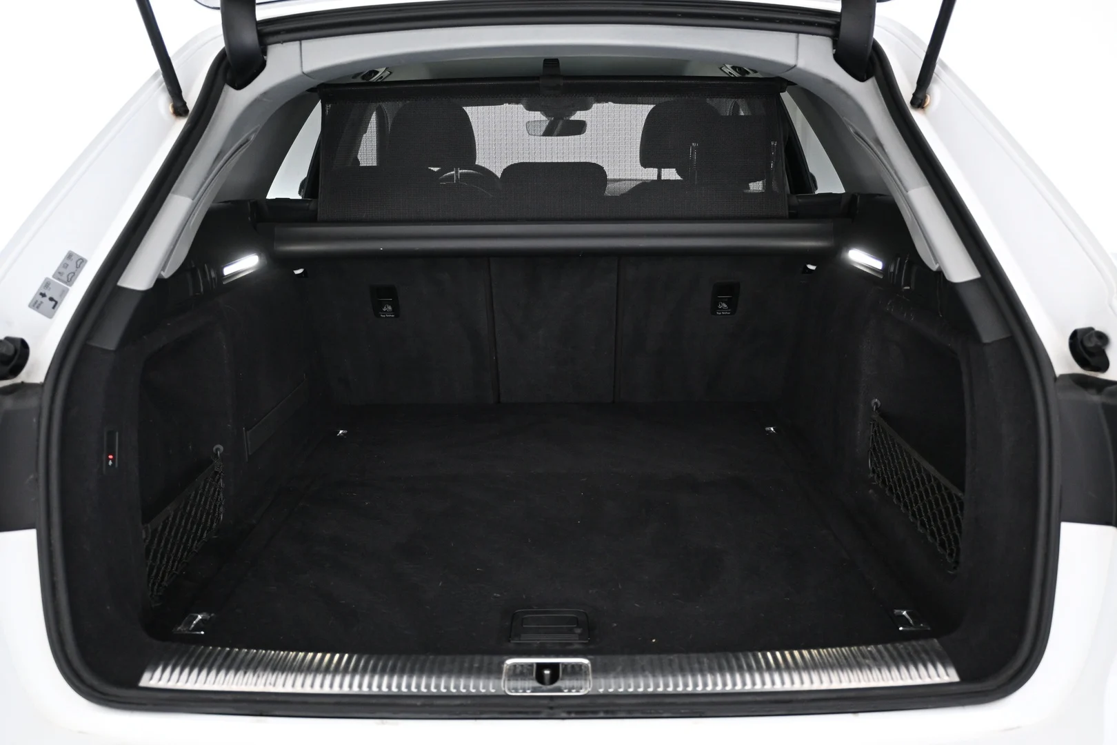 Car Image - 6ae4MQ0UAhgpIrHg5fHWhf