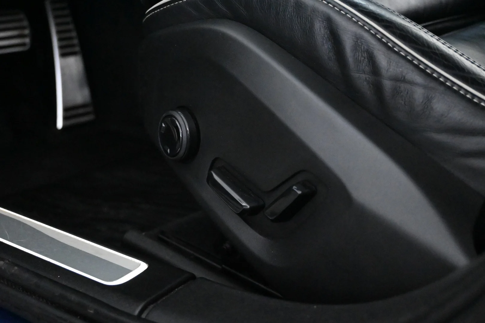 Car Image - 46fBybSqJuhypD9e19BShA