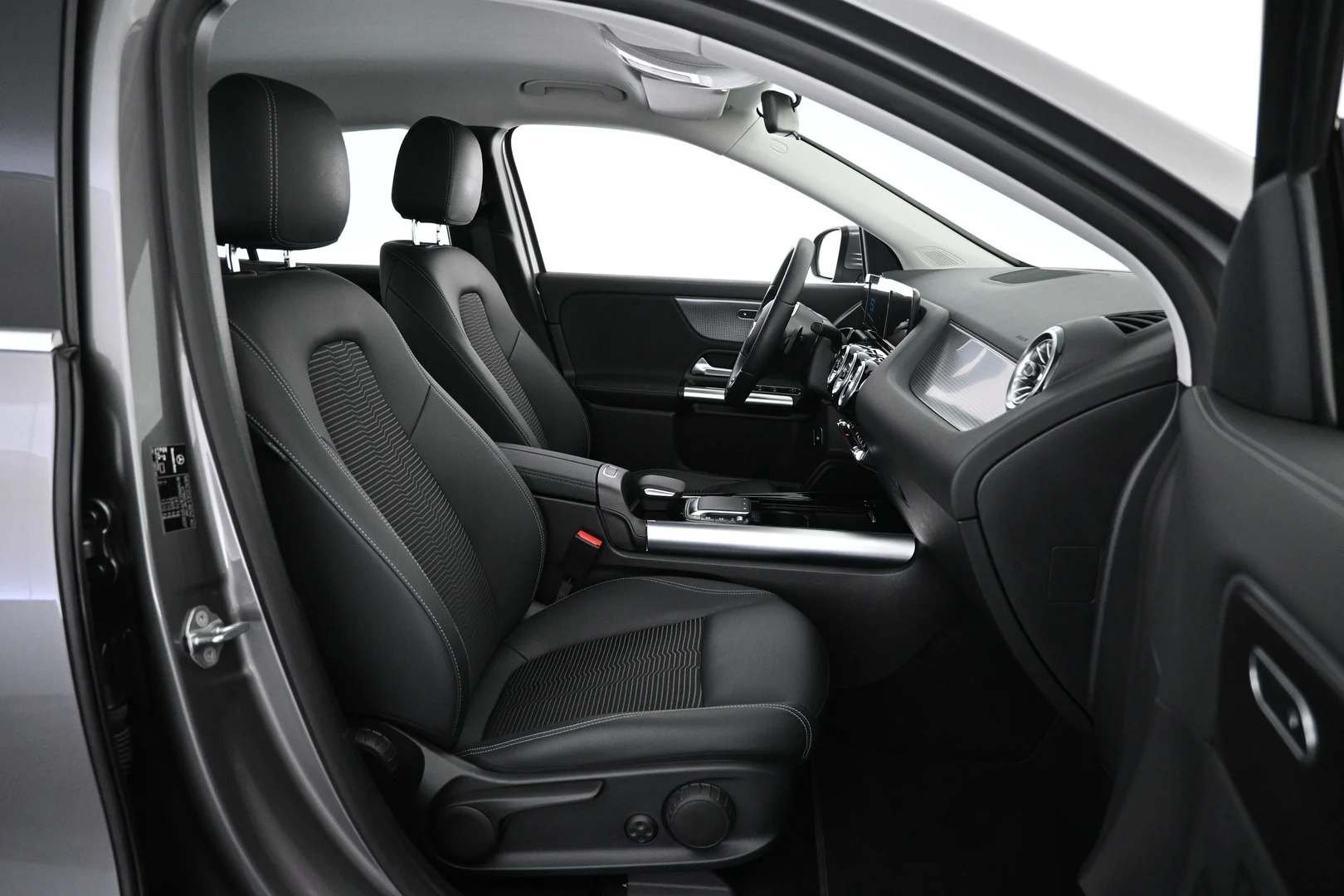 Car Image - 45sUWIBlfgDqDDQr7hKyl8