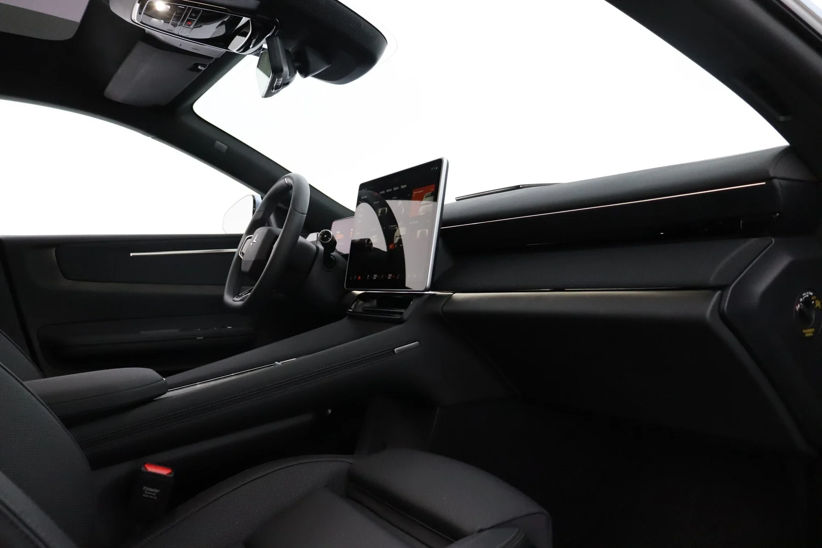 Car Image - 7KqGSFaNbLYrywc1EEIz2h