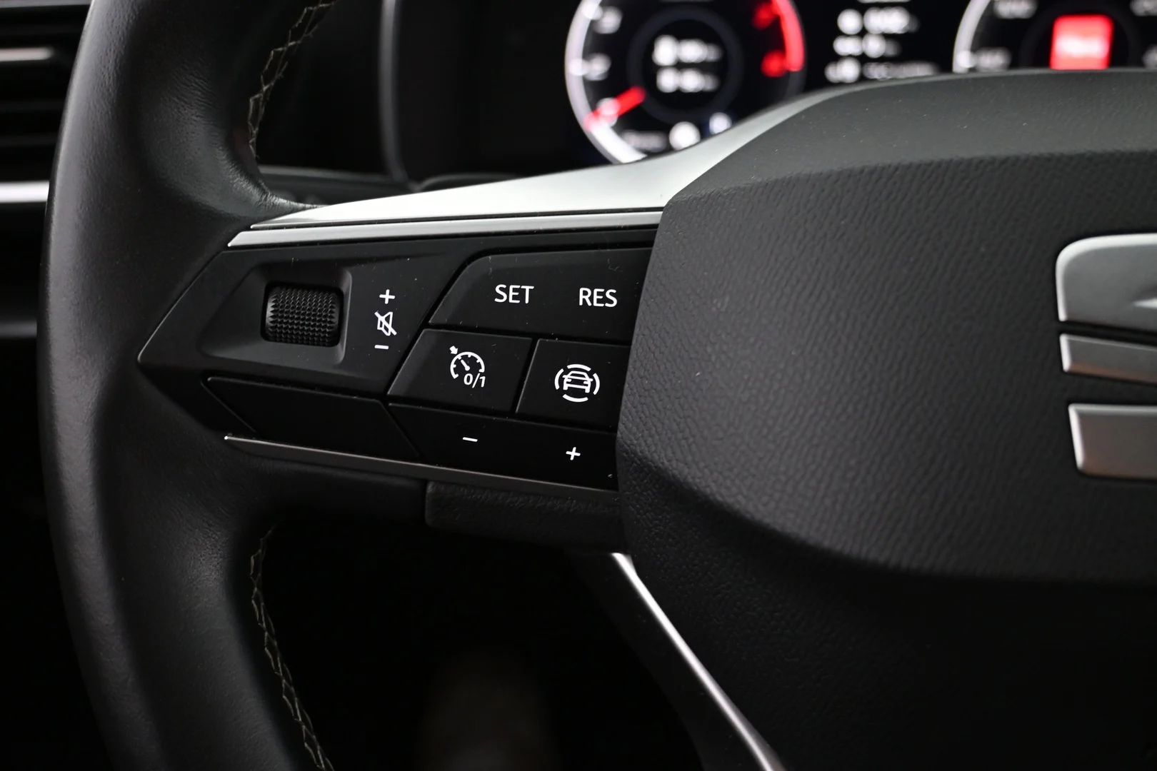 Car Image - 1XHDNU255fcdX2npsXkR5o