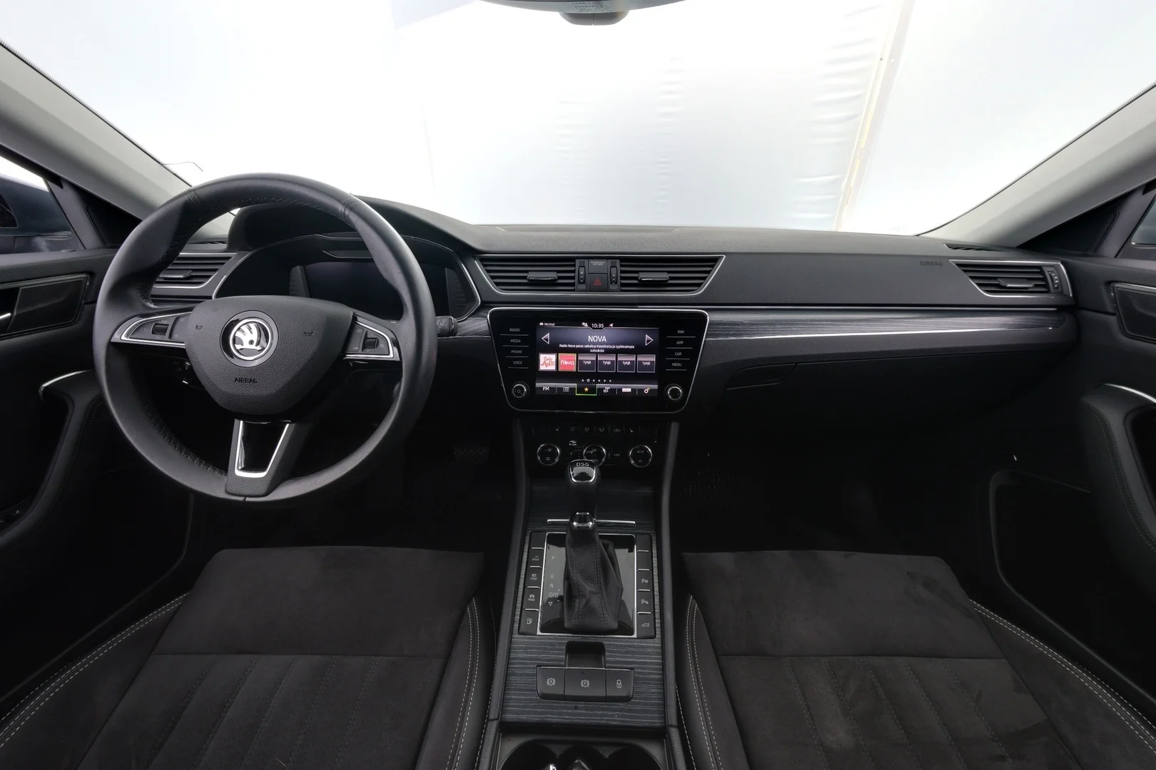 Car Image - 3S5zY9zqzUupQrTQX6AqvG