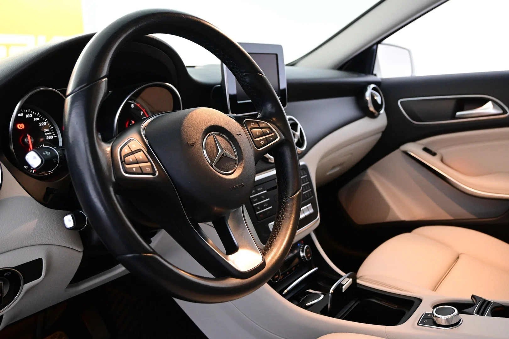 Car Image - 2c3ffnoQSqasdeC7RQkYey