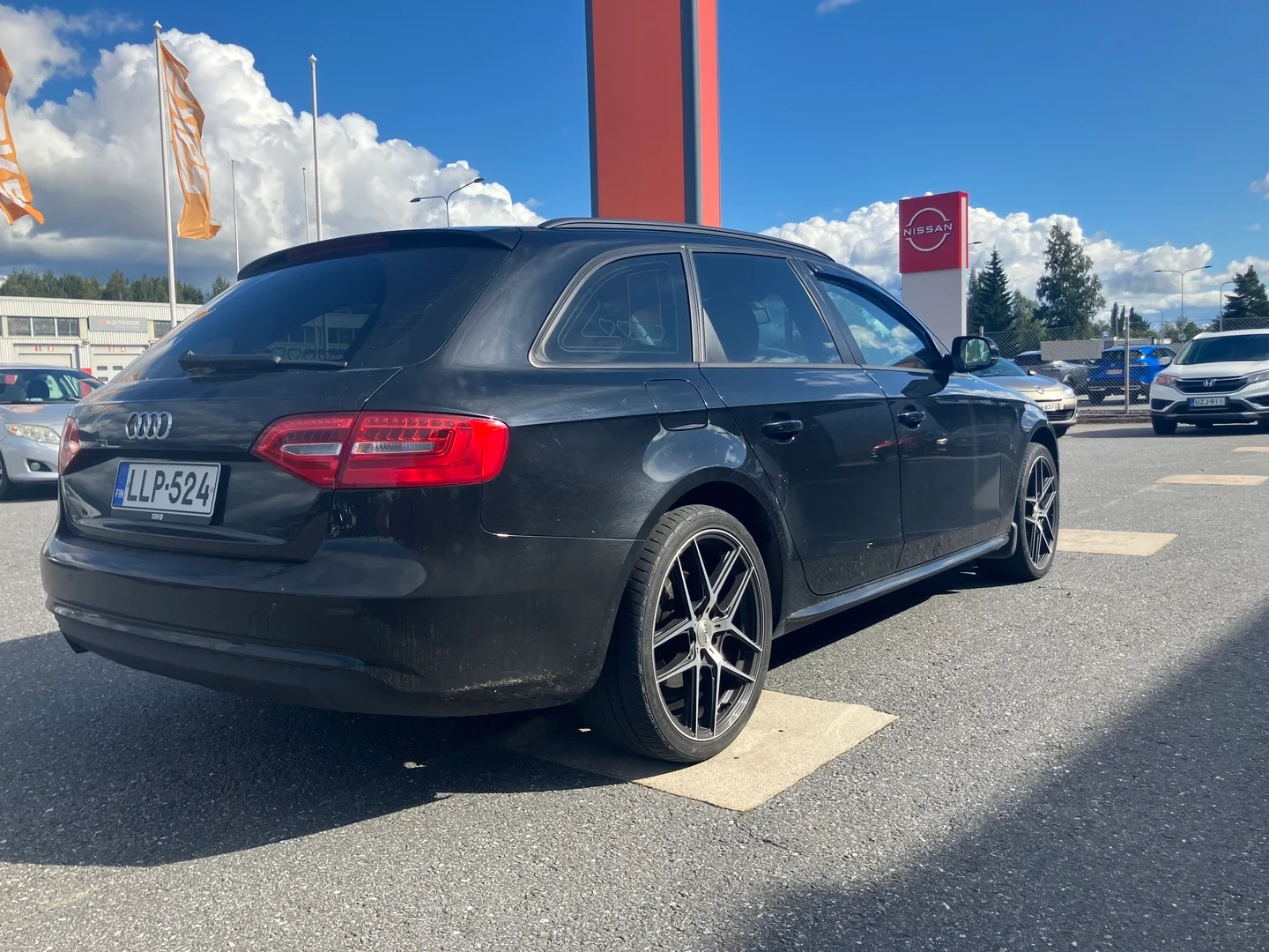 Car Image - 55m9Frg4D1h14Xvnd3P7hF