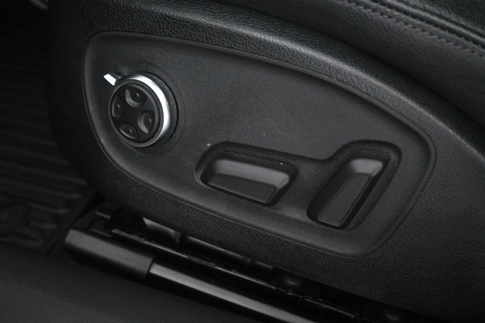 Car Image - 59NnfXpsgWDIzH8nz9qJky
