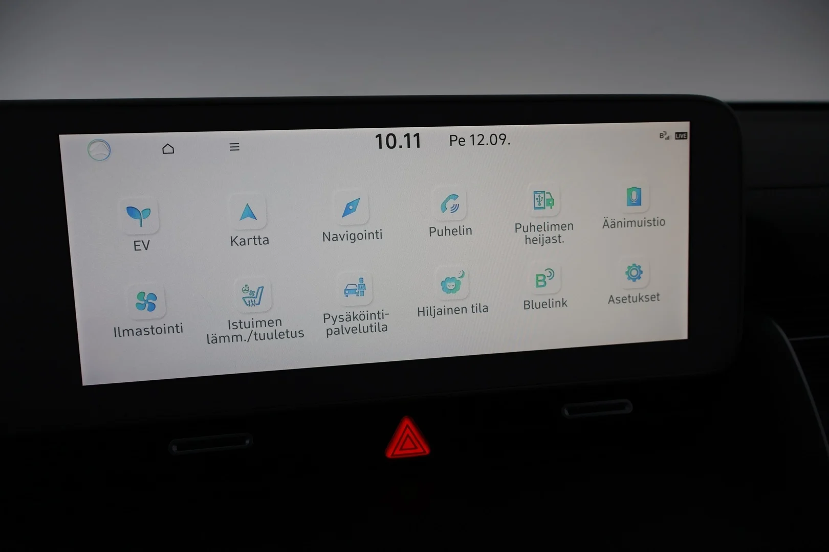 Car Image - 2kVwH8JO3uRpVMMKYSi2x2
