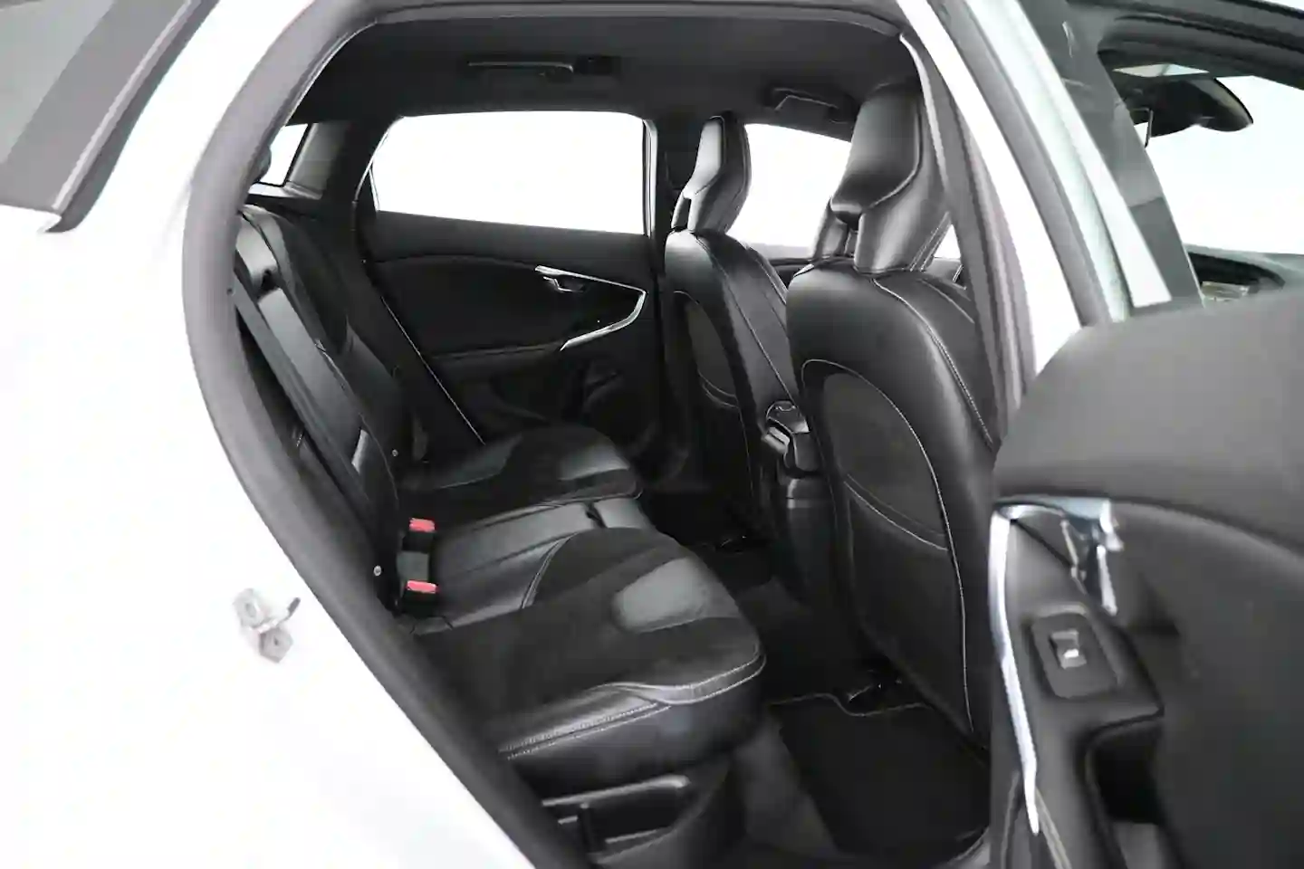 Car Image - LNzkCzCXklhxOcVxVBqCN