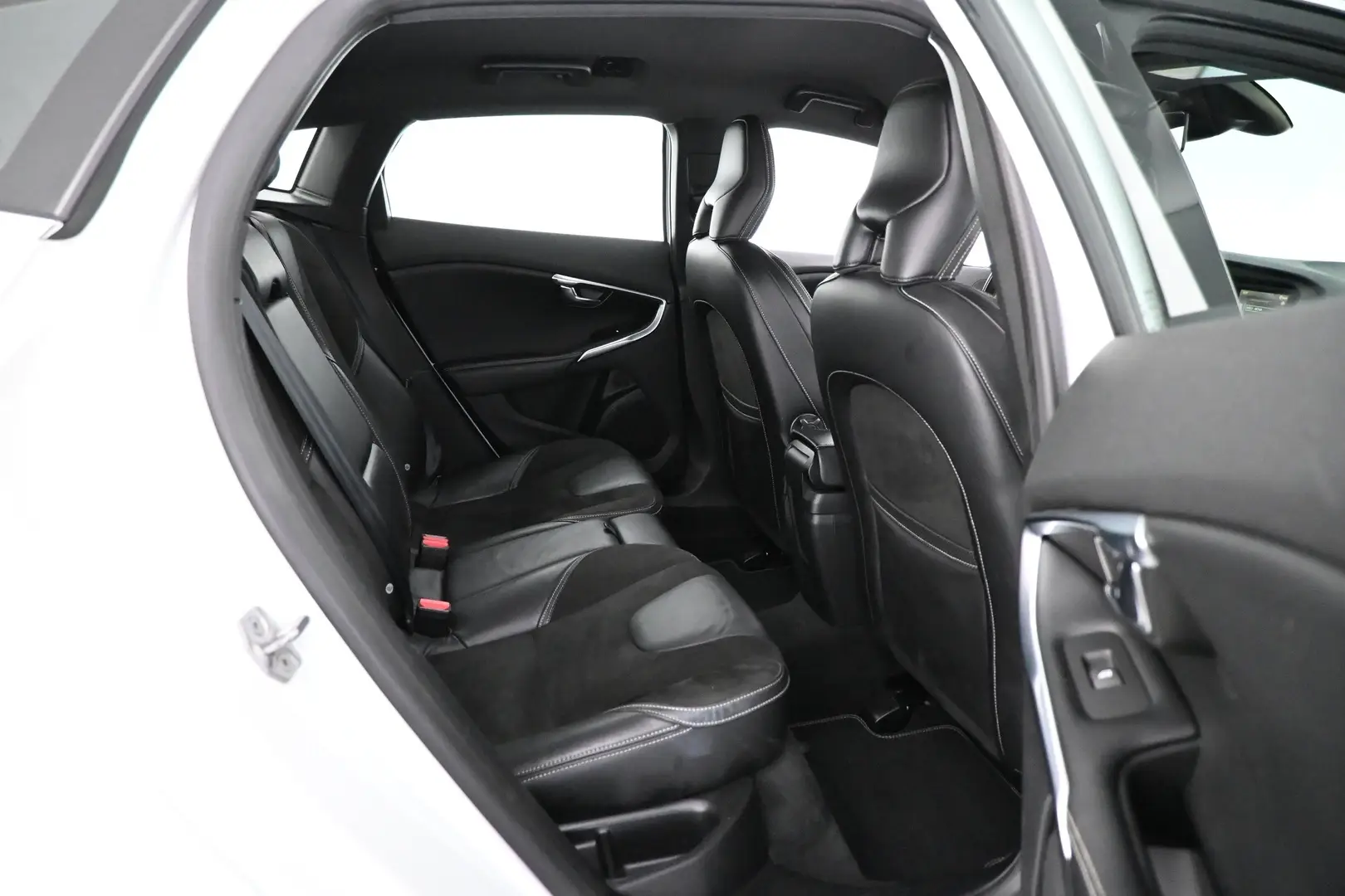 Car Image - LNzkCzCXklhxOcVxVBqCN