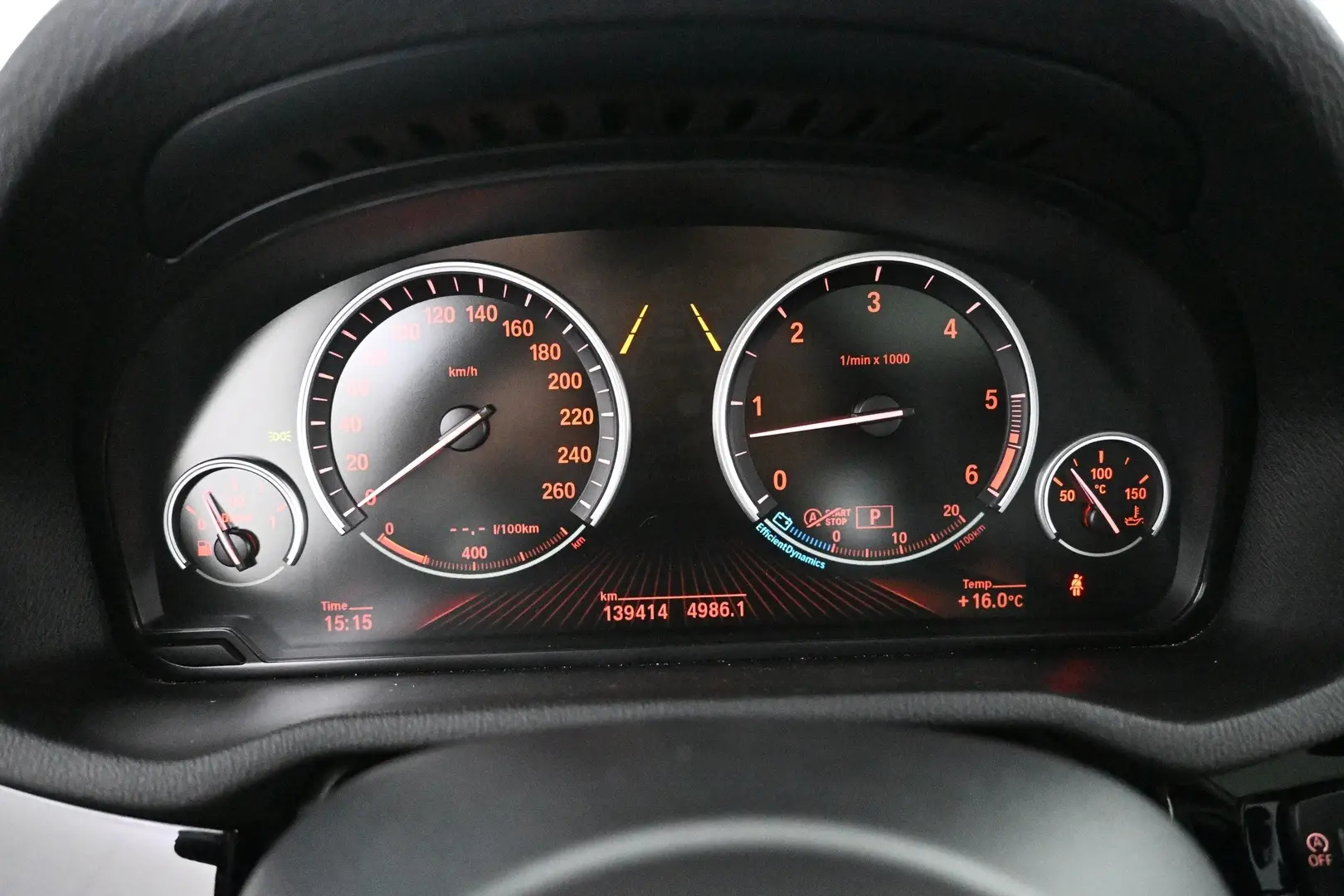 Car Image - 28cwE1kMYejtd5UVB9xkt8
