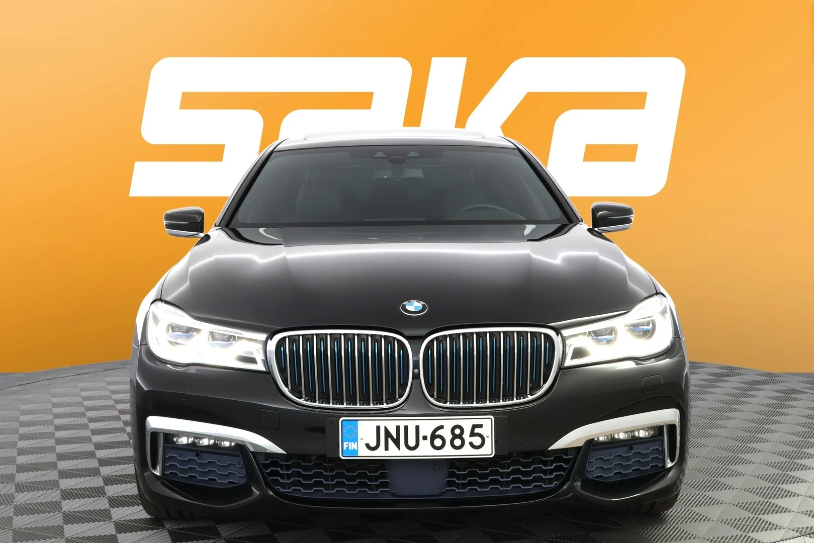 Car Image - liVEyLGqy73B1bmfjZ2No