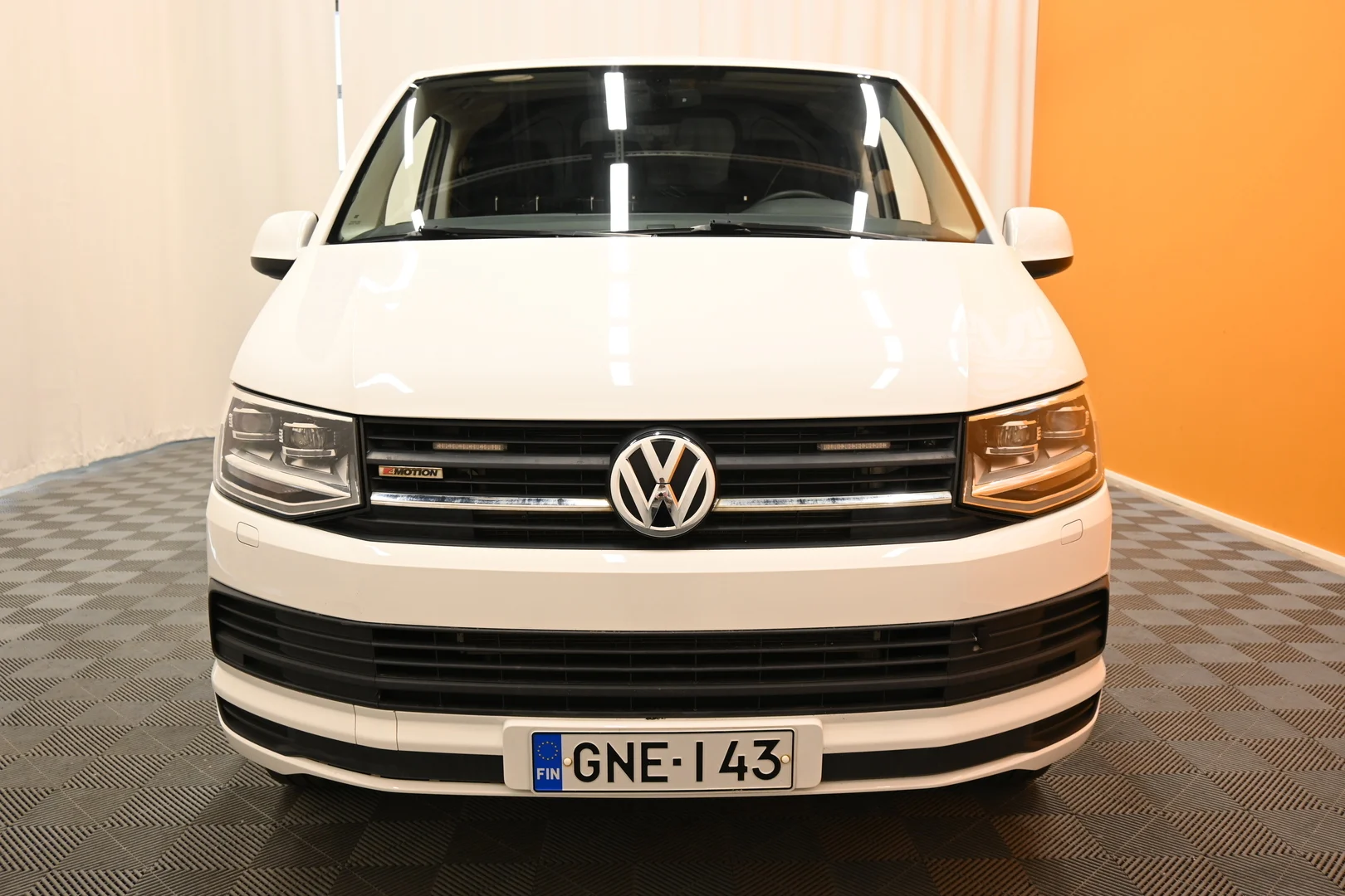 Car Image - 1S4RYQOeQbn9VoY42DLLKV
