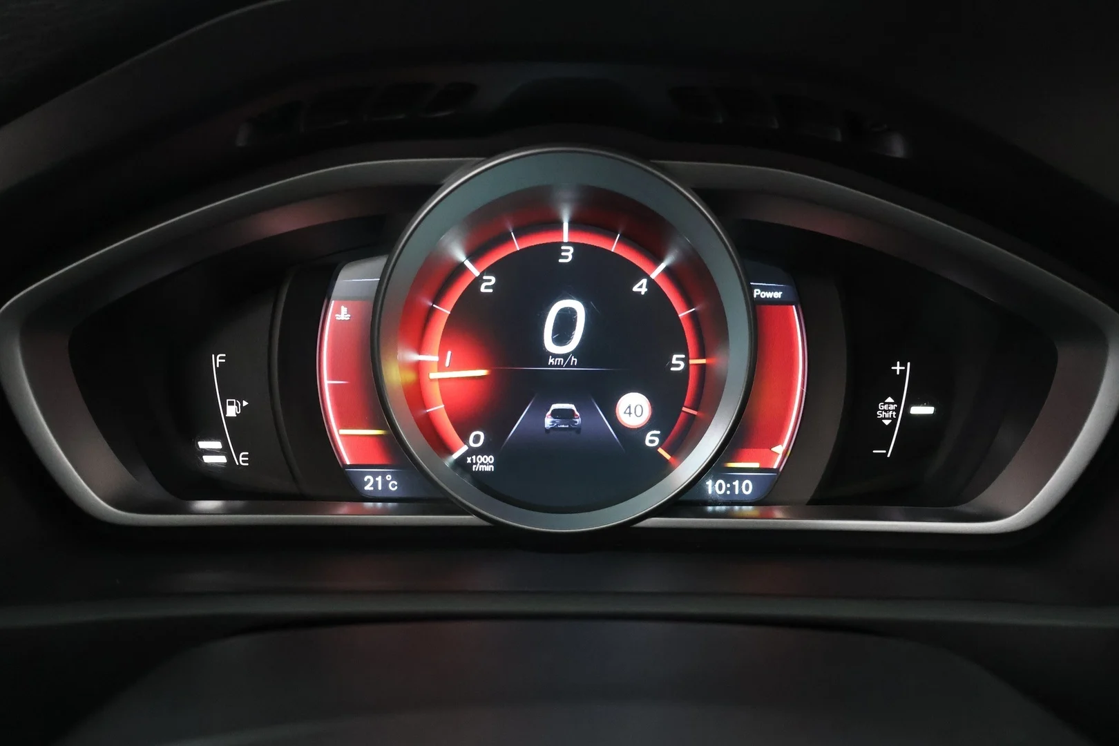 Car Image - Wg8SudLzlc9snLSM6mHfs